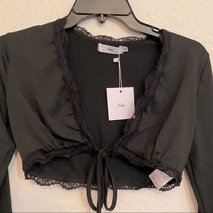 NWT black long sleeve crop top